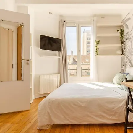 Cozy Near Montmartre Parigi